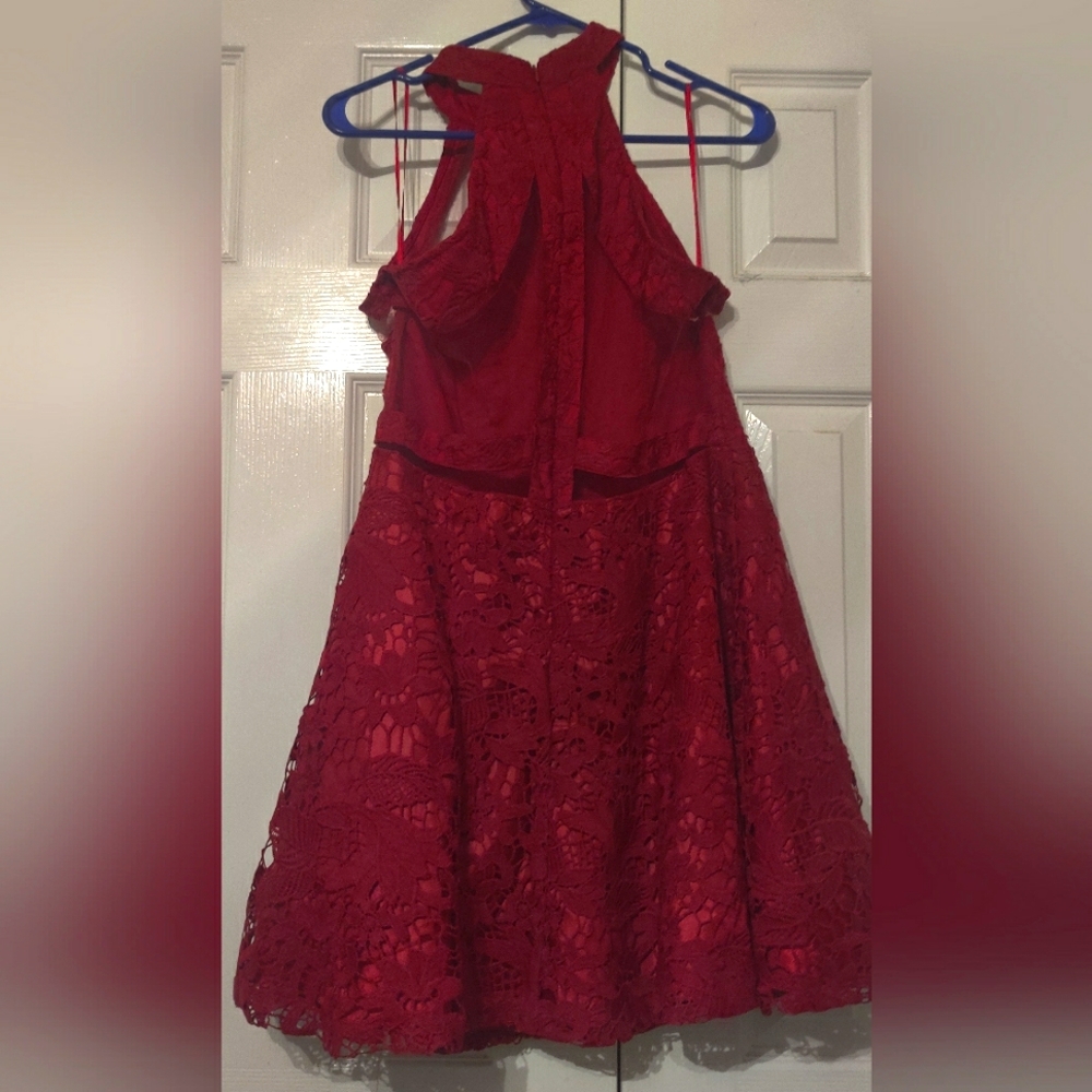 NWT Boohoo Lace High Neck Skater Dress Berry Red size 12 - Picture 3 of 4